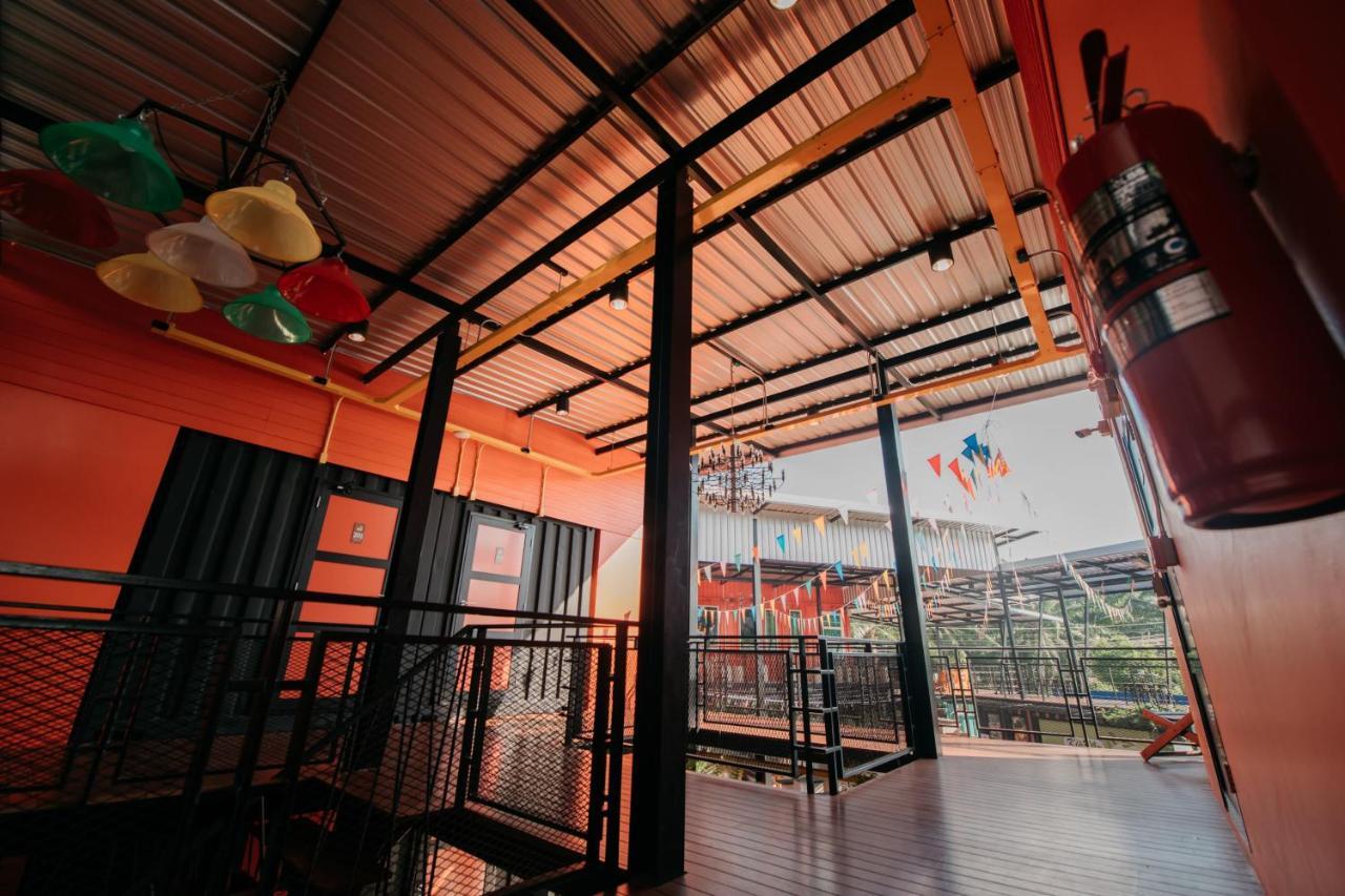 Kipbox Hotel Trang Exterior foto