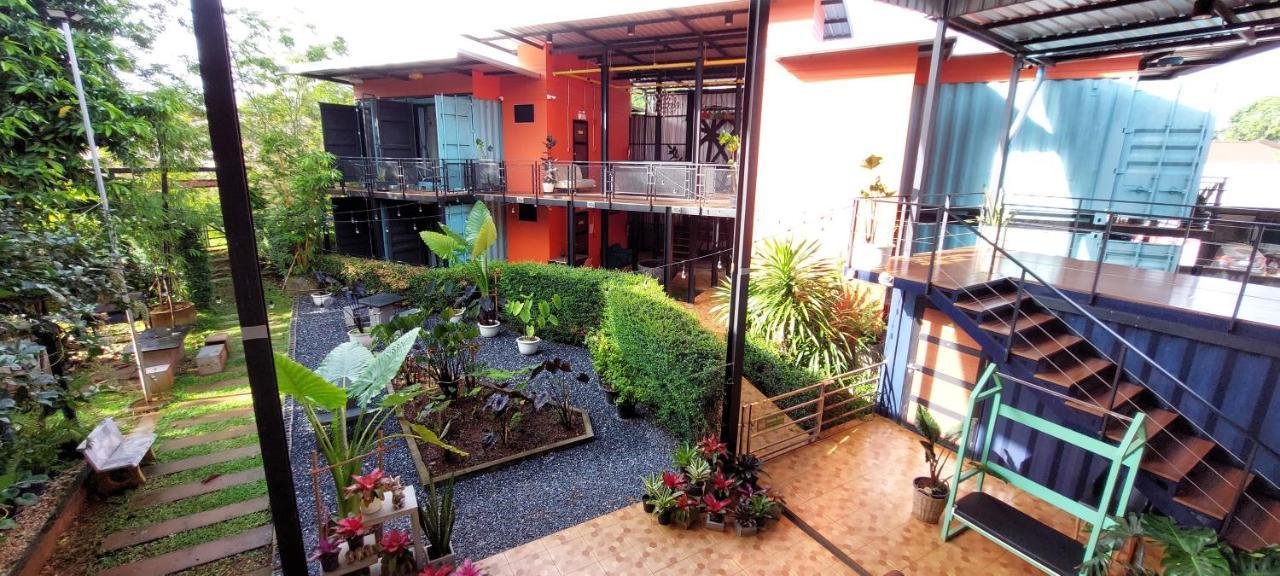 Kipbox Hotel Trang Exterior foto